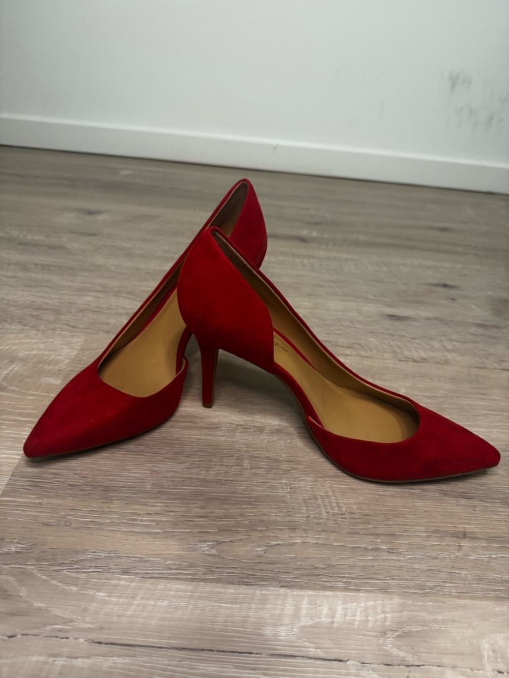 Classic Red Pointed-Toe Women's Heels